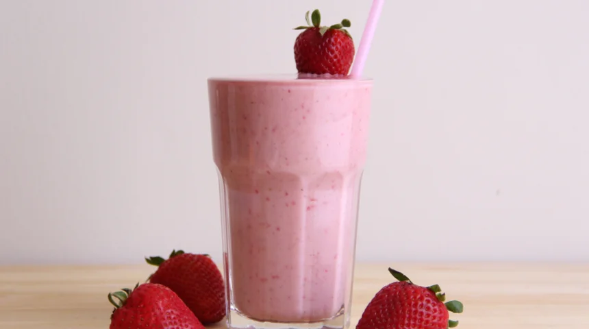 Çilekli Milkshake